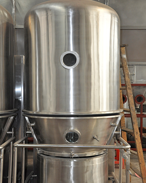 Vertical boiling (granulating) dryer