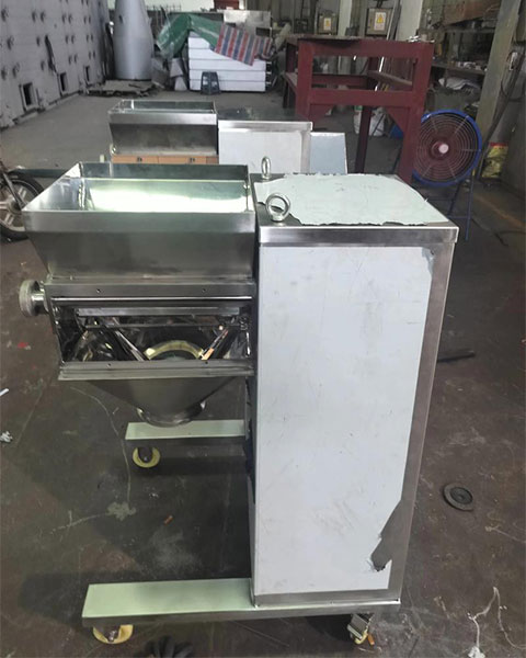 YK-Swing Pellet Machine